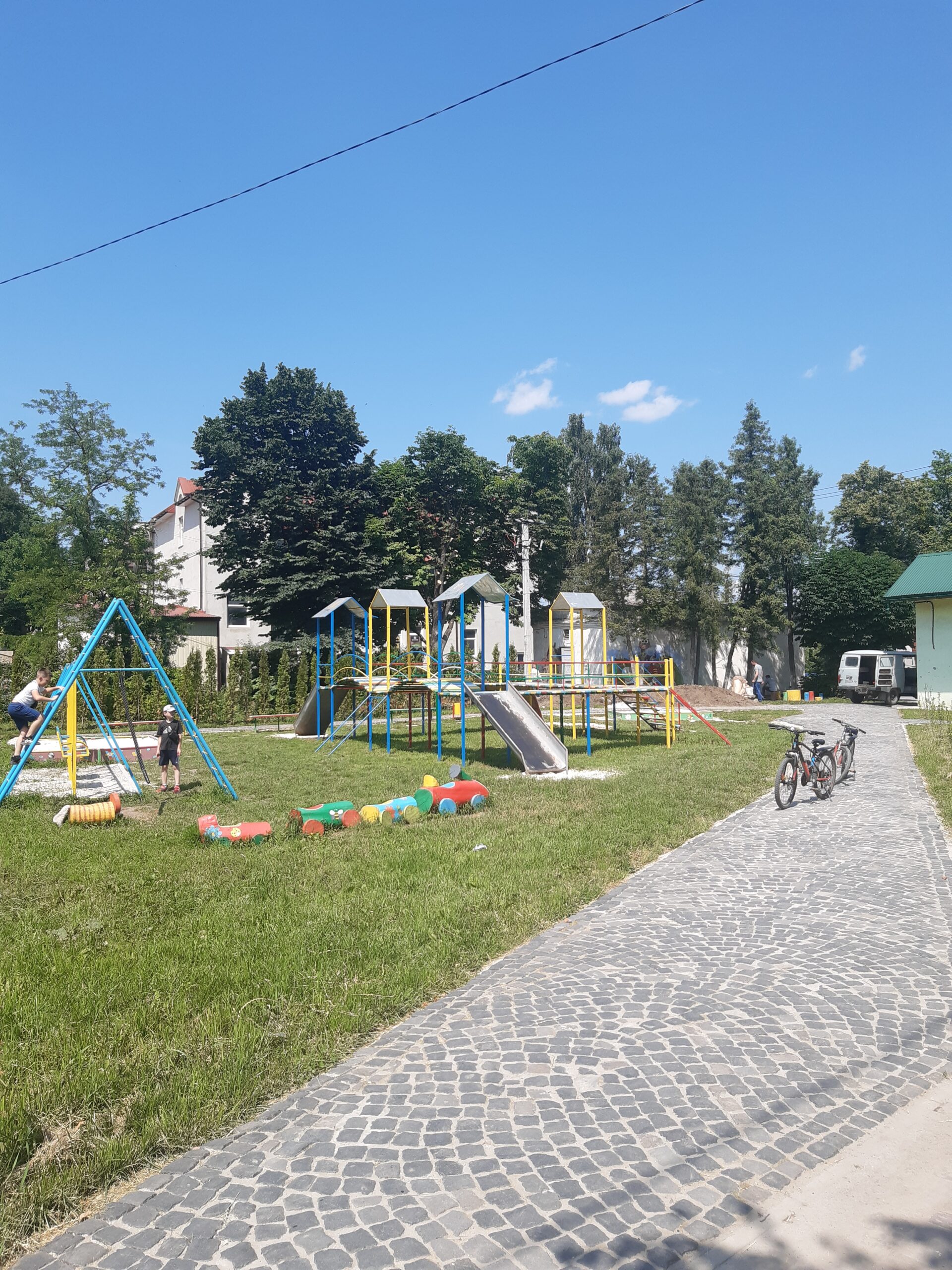 Дитячий майданчик, 4 етап (заключний)